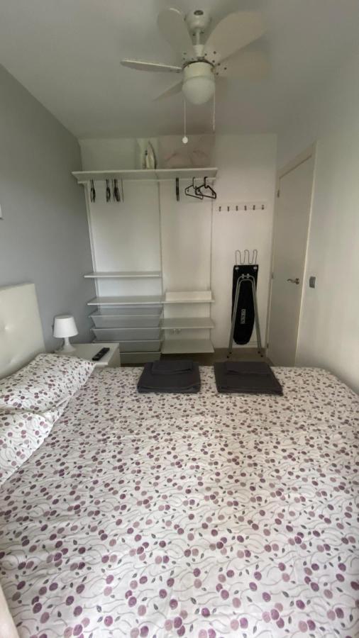 Apartamento A Estrenar En Primera Linea De Playa Torrox Exterior photo